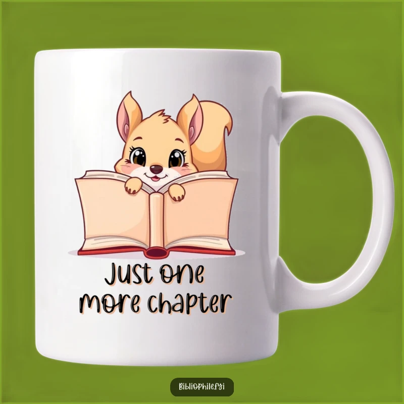 Funny Squirrel Reader Mug: Curious Squirrel Peeking Behind Book, Perfect Funny Gift for Bookworms