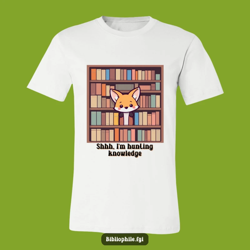 Funny Fox Bookworm T-Shirt: Curious Peeker Tee, Ideal Funny Gift for Readers